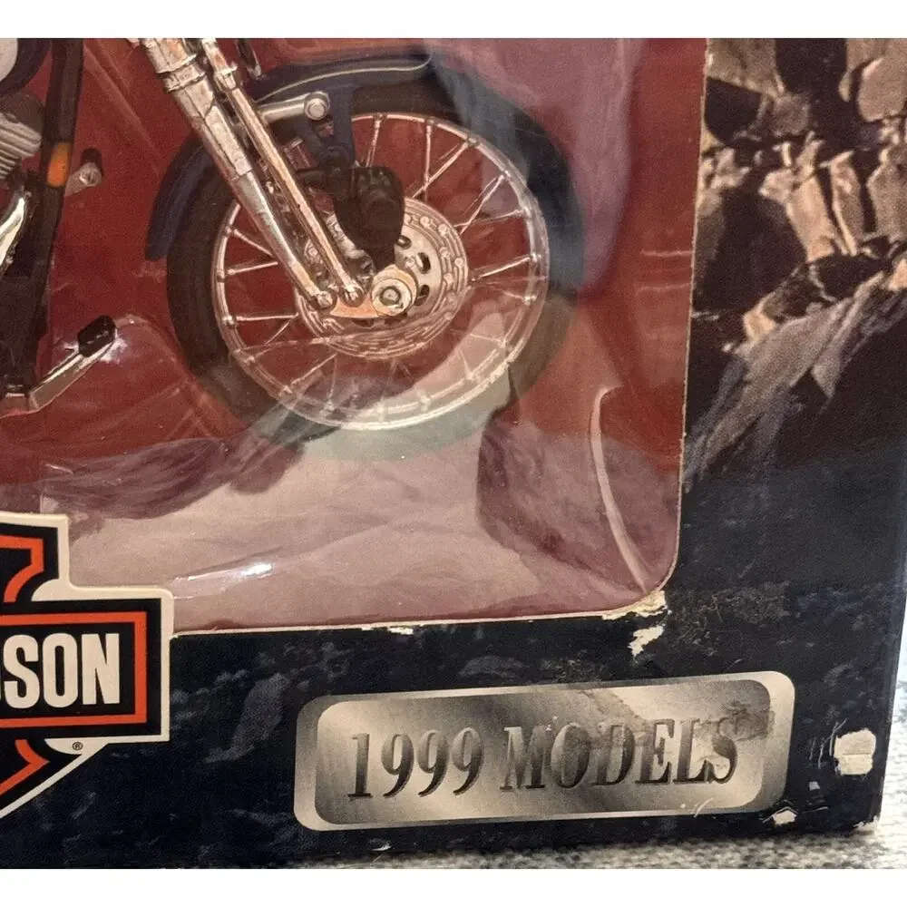 1999 Maisto Harley Davidson #31360 Series 2 1999 FXSTS Springer Softail NIB